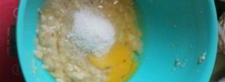 банановые оладушки на молоке. Шаг 2