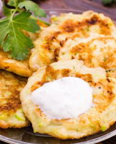 Быстрые оладьи из кабачков