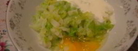 капустные оладьи на кефире. Шаг 2