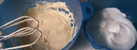 клубничные оладьи. Шаг 2