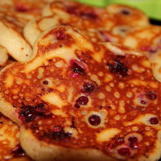 Рецепт клюквенных оладушек