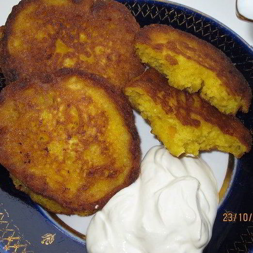 Кукурузные оладушки с тыквой