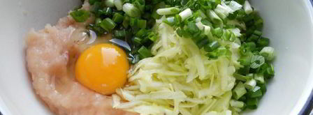 куриные оладьи с кабачком. Шаг 2