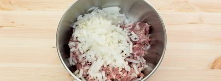 мясные оладьи из свиного фарша. Шаг 7