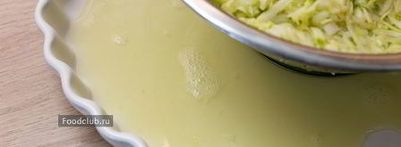 оладьи из кабачков с луком. Шаг 2