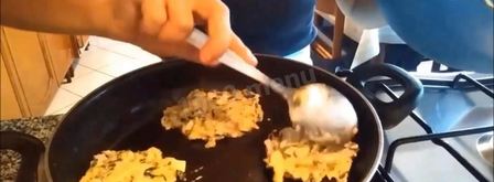 оладьи из кабачков с сыром и ветчиной. Шаг 8