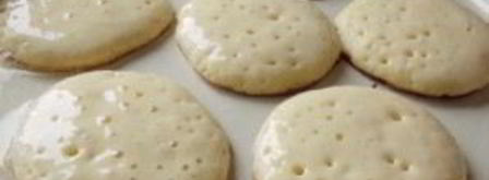 оладьи на кефире с содой. Шаг 3