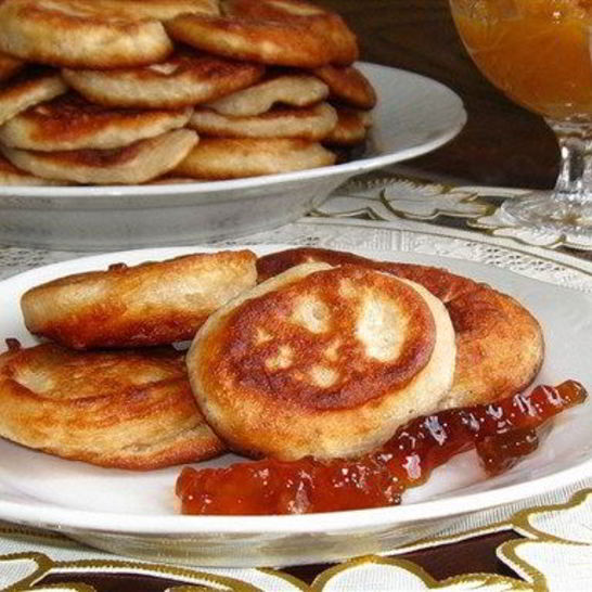 Рецепт оладий на кислом молоке