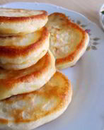 Оладьи с сыром и колбасой