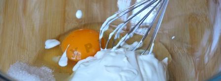 оладьи с тыквенным пюре и яблоками на сметане. Шаг 2