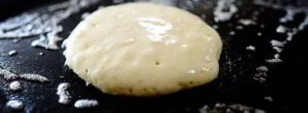 пышные оладьи на сметане. Шаг 8