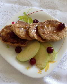 Яблочные оладьи с овсянкой