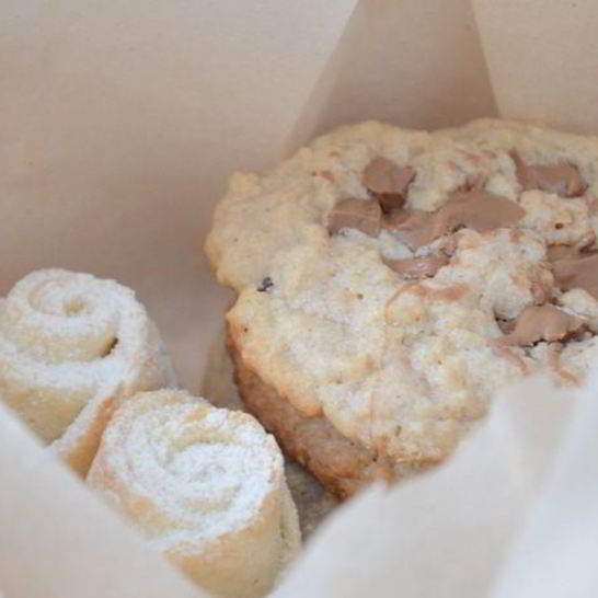 Рецепт овсяного печенья с изюмом и шоколадом