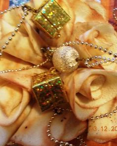 Печенье с новогодними пожеланиями