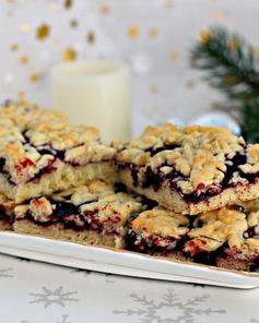 Тертое печенье с вареньем