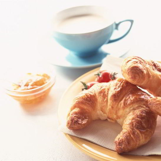 Рецепт аппетитной слойки с вареньем