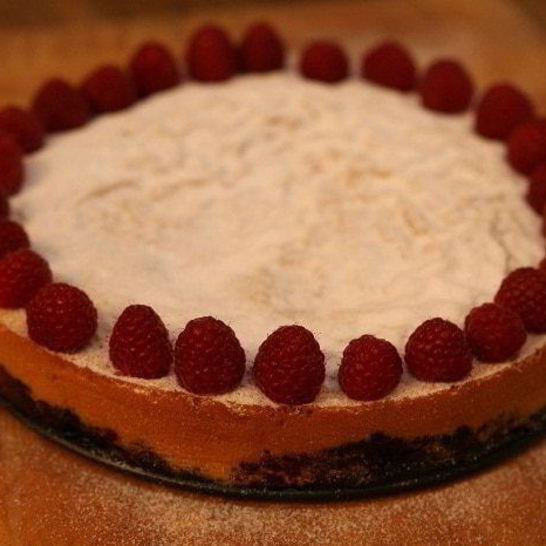 Рецепт бисквитного пирога с ежевикой и голубикой