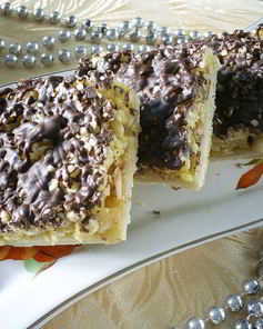 Орехово-шоколадный пирог