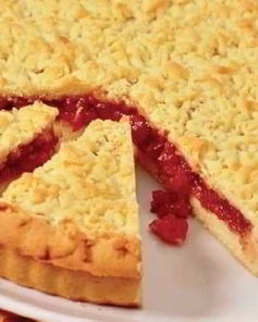 Пирог песочный с вареньем