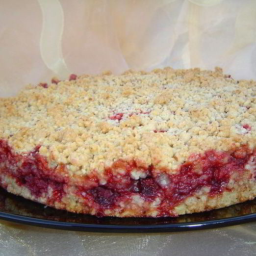 Пирог с клубникой