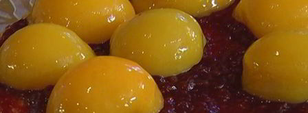 пирог с персиками и взбитыми сливками. Шаг 8