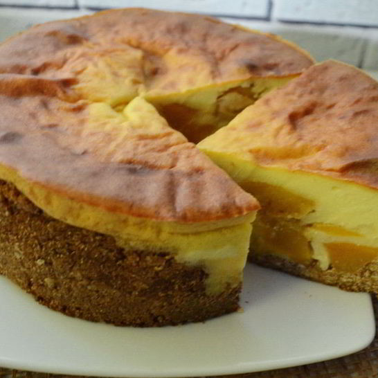 Рецепт пирога с персиками