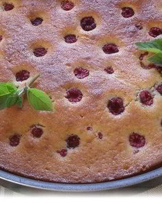 Пирог с сезонными ягодами