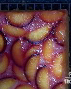 Пирог со сливами