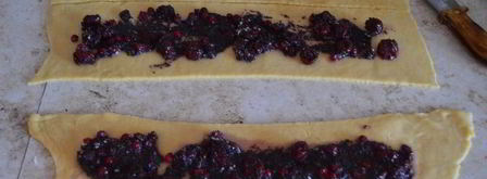 сдобный пирог с вишнями и маком. Шаг 16