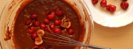 шоколадный пирог с черешней. Шаг 6