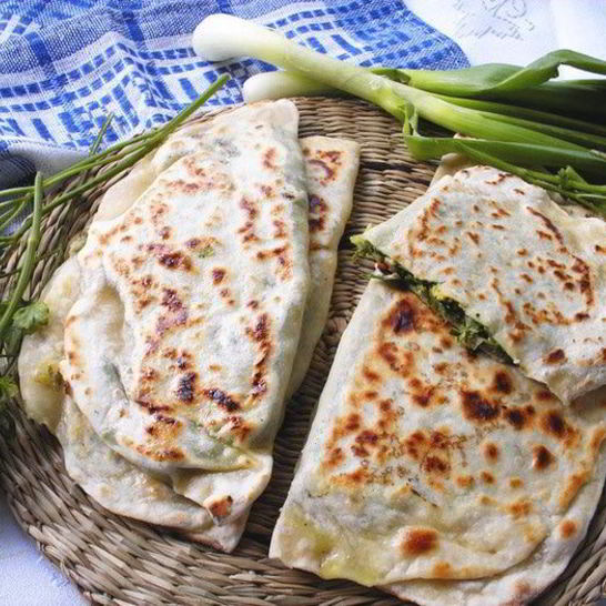 Рецепт кутабов с зеленью и сыром