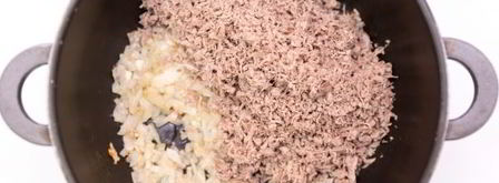 печеные пирожки с говядиной и зеленым луком. Шаг 4