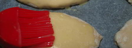 пирожки дрожжевые с капустой и мясом. Шаг 10