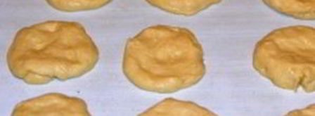 пирожки дрожжевые с вишней. Шаг 6