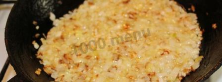 пирожки из готового дрожжевого теста с рисом. Шаг 4