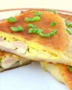 Пирожки с курицей и сыром