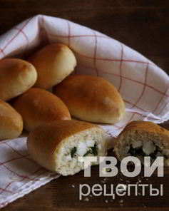Пирожки с яйцом и луком