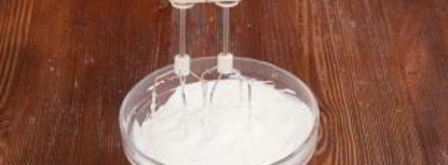 бисквитное пирожное с белковым кремом. Шаг 5