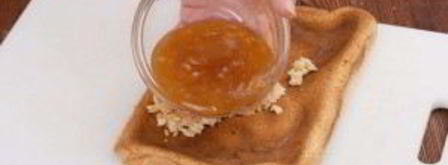 бисквитное пирожное с белковым кремом. Шаг 6