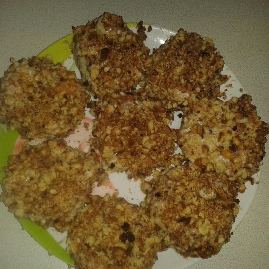 Рецепт бисквитных пирожных ежиков со сгущенным молоком