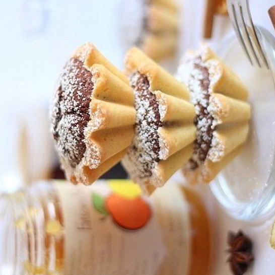 Рецепт нежного пирожного с двумя видами теста