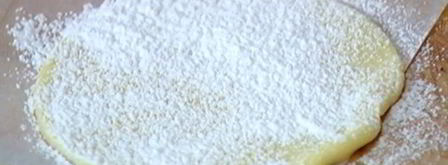 пирожные с кремом из маскарпоне, клубникой и базиликом. Шаг 4