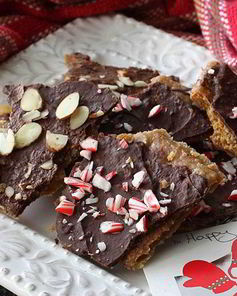 Шоколадные пирожные с миндалем