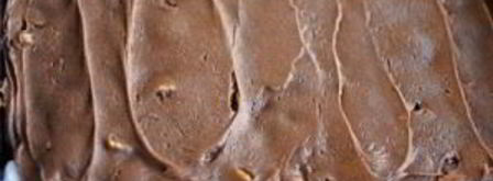 шоколадные пирожные с орехами и суфле. Шаг 8