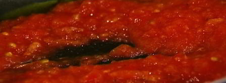 мини-пиццы с грудинкой, помидорами и оливками. Шаг 4