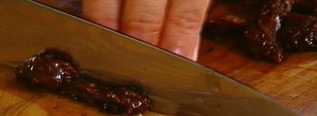 мини-пиццы с грудинкой, помидорами и оливками. Шаг 6