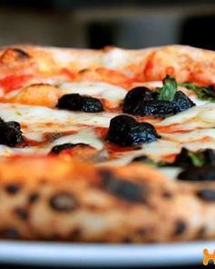 Неаполитанская пицца