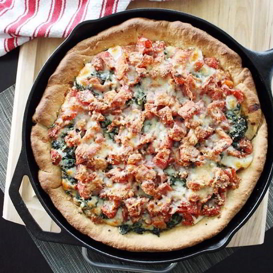 Рецепт пиццы на майонезе на сковороде за 10 минут