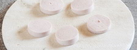 пицца с картошкой и колбасой. Шаг 10