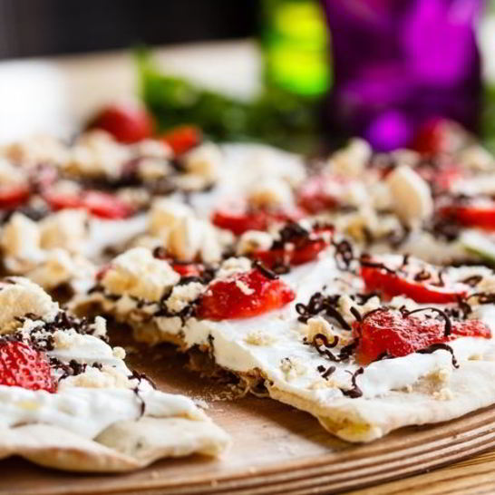 Рецепт пиццы с клубникой